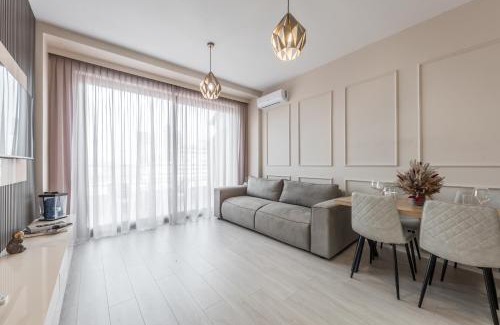 Blloku Apartamento | Luxurious Panoramic Apartment