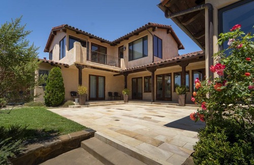 Monterey Casa | Luxurious & Peaceful 6 bedroom Home w/Pool - 5acre