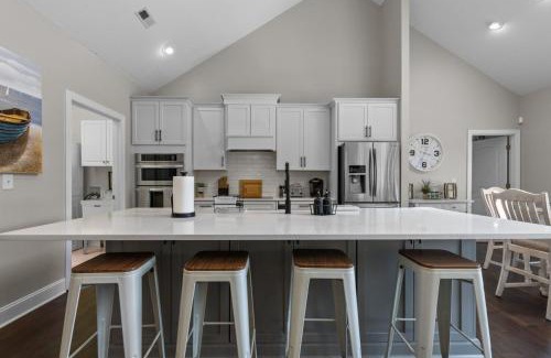 Foxfire Casa | Luxurious Pine Manor Golf Front Estate