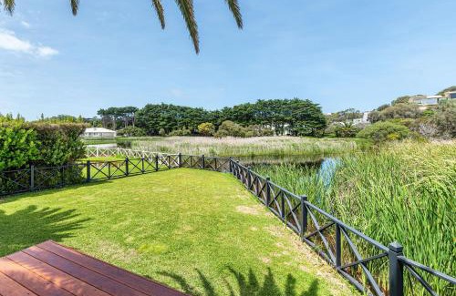 Portsea Casa | Luxurious Portsea Lakehouse