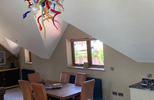Nailsea Casa | Luxurious private coach house