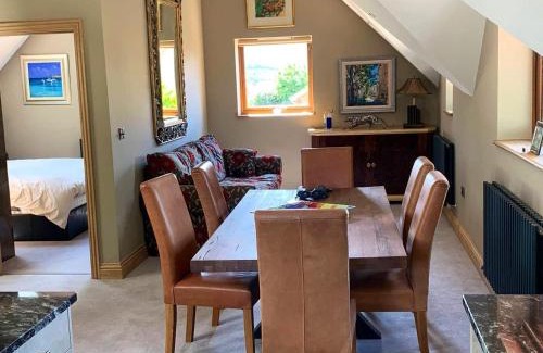 Nailsea Casa | Luxurious private coach house