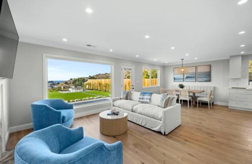 Linda Mar Casa | Luxurious Private Coastal Home Hot Tub & Ocean Views Near San Francisco