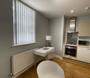 Braintree Apartamento | Luxurious Private One Bedroom Apartment in Braintree with Free Parking Near City Centre