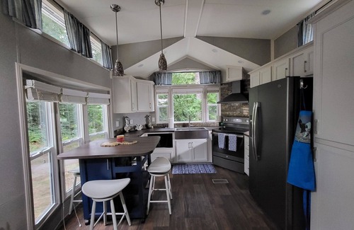 Port Angeles Cabaña | Luxurious quiet cottage on 25 acre rescue farm. In the forest above Port Angeles