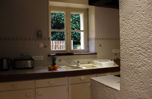 Bruere-Allichamps Cabaña | Casa de campo junto a la Abadía de Noirlac con jardín, terrazas y equipamiento completo