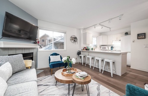 Harvie Heights Apartamento | Luxurious Retreat/Hot Tub/Mountain View/4 Beds