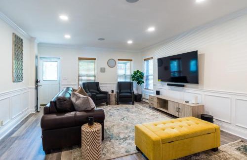 Lambertville Casa | Luxurious Retreat, Parking, Restaurants, Near New Hope, 1mile Delaware River