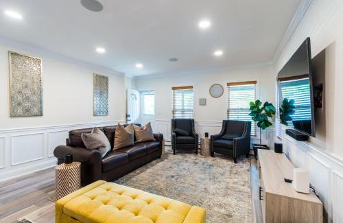 Lambertville Casa | Luxurious Retreat, Parking, Restaurants, Near New Hope, 1mile Delaware River
