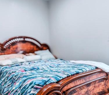 Fall River Apartamento | Luxurious room in Fall River Stay