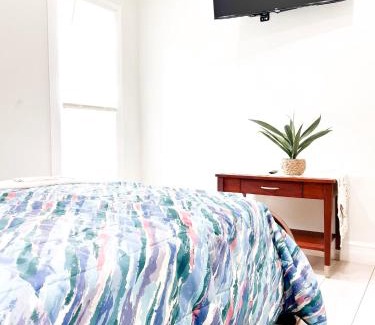 Fall River Apartamento | Luxurious room in Fall River Stay