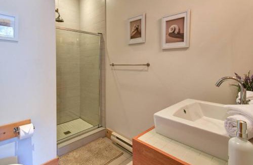 Lac Superieur Village Casa | Luxurious Scandinavian Cottage with Private Jacuzzi