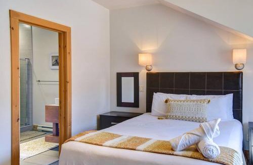 Lac Superieur Village Casa | Luxurious Scandinavian Cottage with Private Jacuzzi