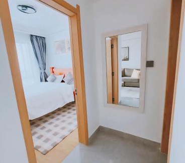 Kilimani Apartamento | Luxurious Serene 1 bedroom in Lavington with green & City views!