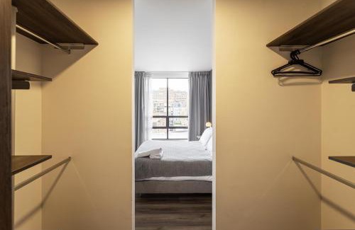 Chico Norte III Apartamento | Luxurious Small Apartment Bogotá Park, Wi-Fi, Gym