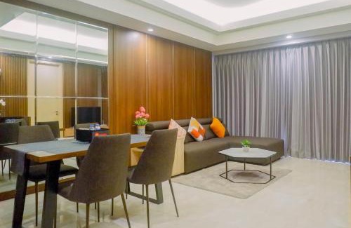 Surabaya Apartamento | Luxurious & Spacious 2BR Apartment at One East Residences By Travelio