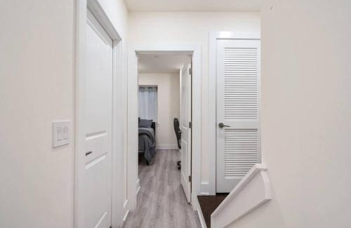Point Breeze Casa | Luxurious & Spacious 3Bed/3Bath with Outdoor Patio