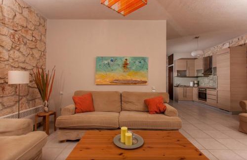 Siviri Casa | Luxurious Stone House