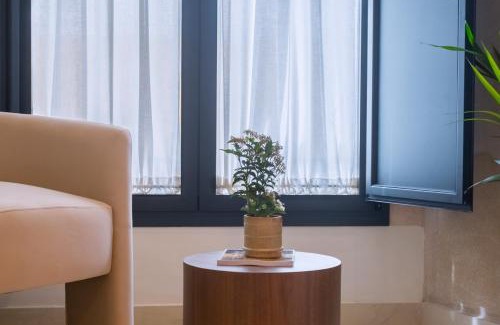 San Bartolome Apartamento | Luxurious studio located in Casa Pilatos