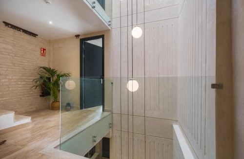 San Bartolome Apartamento | Luxurious Studio overlooking Casa Pilatos