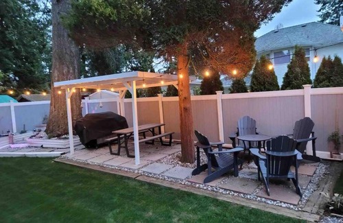 South Surrey Apartamento | Luxurious studio suite kit hottub near Vancouver