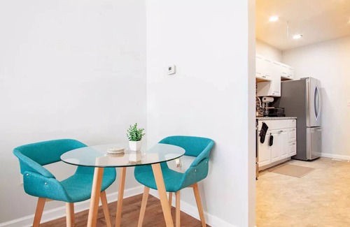 Downtown Baltimore Casa | Luxurious Three Bedroom in Patterson Park
