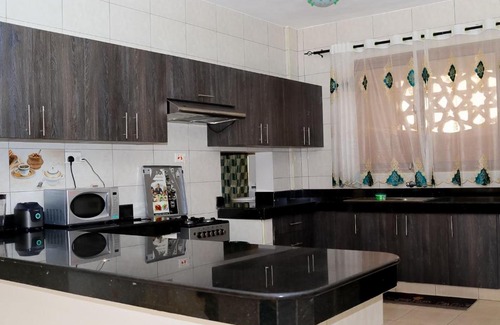 Nyali Apartamento | Luxurious three bedroom Apartment
