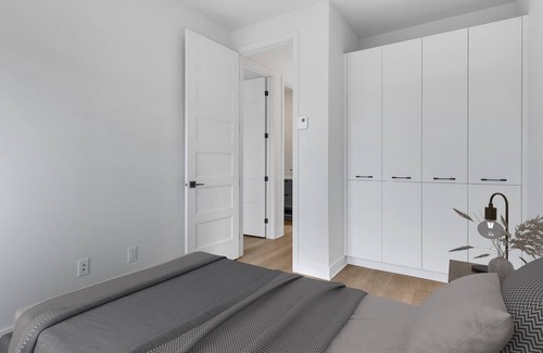 Mirabel Casa | Luxurious Townhome with Spa