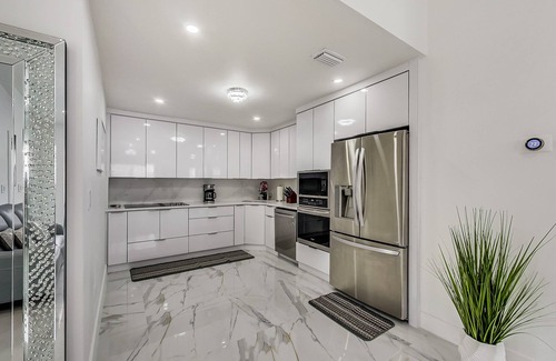 Hialeah Casa | 💎💎💎Lujoso oasis tropical privado junto al aeropuerto de Mia