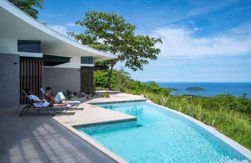 Rio Seco Casa | Luxurious Ultramodern Property with Private Suites, Infinity Pool, and Sweeping Ocean and Mountain Views