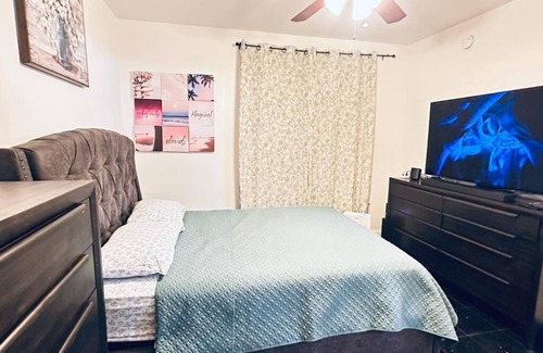 Lindbergh Condominio | Luxurious Unit near Lenox