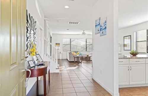 Davenport Villa | Luxurious Villa - Near Disney - Golf Course