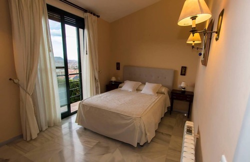 Jijona Chalet De Esquí | Villa lujosa con todos los servicios en Mar y Montaña