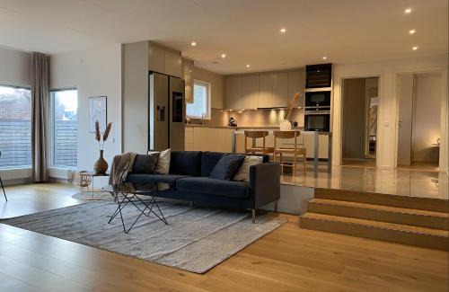 Hisings Backa Apartamento | Luxurious villa with free parking