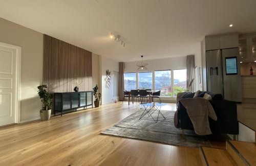 Hisings Backa Apartamento | Luxurious villa with free parking
