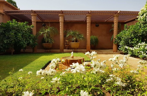 El Aggada Villa | Villa de lujo: jardín privado y piscina sin vecinos, ama de llaves y servicios
