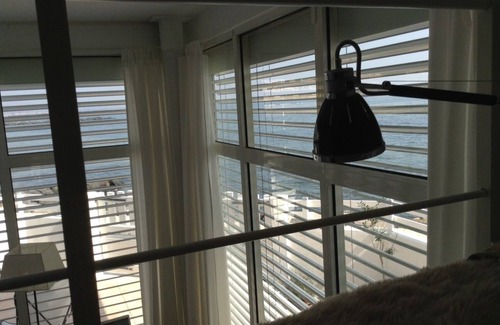 Meze Apartamento | Luxurious waterfront studio (3 meters from the pond) - unique location