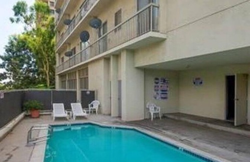Westwood Condominio | Lujoso condominio en el corredor de Wilshire, cerca de UCLA, Century City y Beverly Hills