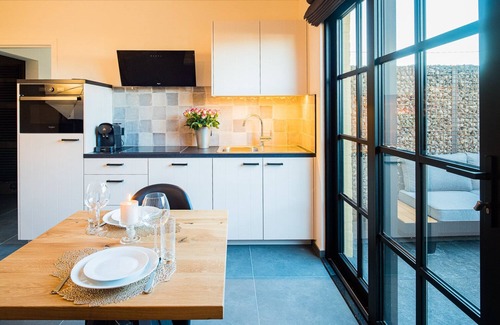 Kozen Apartamento | luxuriously furnished apartment and cozy wellness
