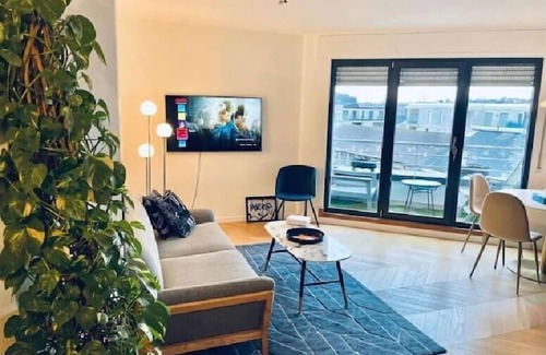 Gare Apartamento | Luxury 1 bed. in Center Terrace&Parking