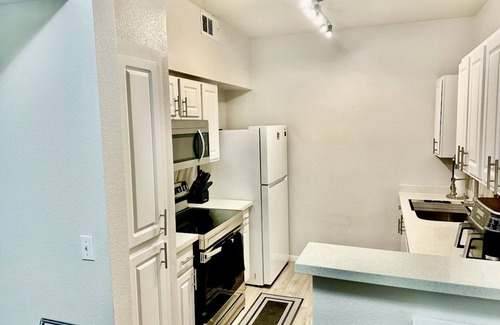 Centennial Hills Condominio | Luxury 1 Bedroom, 1 Bathroom Las Vegas Condo