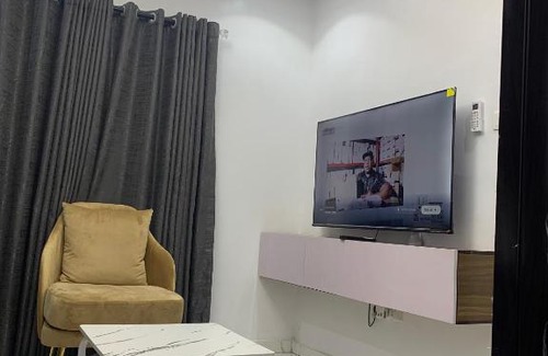 Yaba Apartamento | Luxury 1 bedroom apartment Yaba