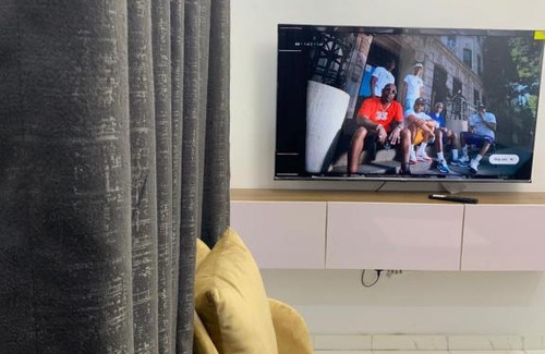 Yaba Apartamento | Luxury 1 bedroom apartment Yaba