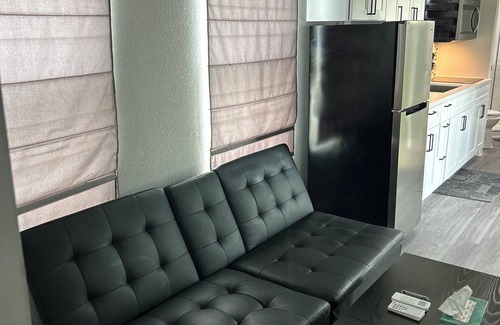 Brazoria Condominio | Luxury 1-bedroom Container Condo in brilliant Brazoria with AC, WiFi