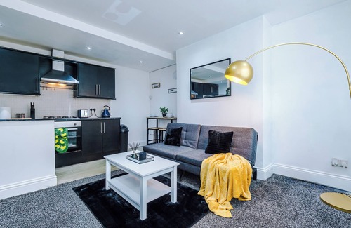 Ogden Casa | Luxury 1-Bedroom house, Free parking, Sleeps 4