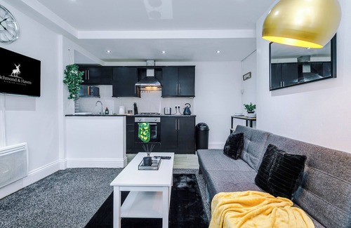 Ogden Casa | Luxury 1-Bedroom house, Free parking, Sleeps 4