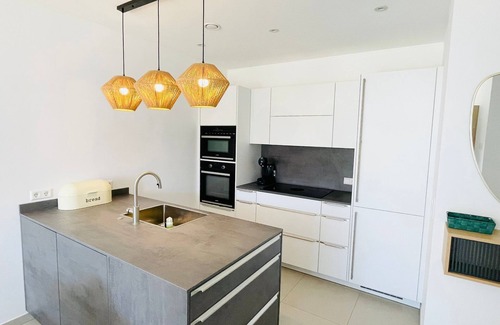 Cessange Apartamento | Luxury 1 bedroom flat w.Terrace&Parking