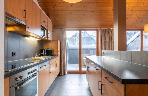 Buerserberg Apartamento | Luxury 10-person apartment in the holiday park Landal Brandnertal