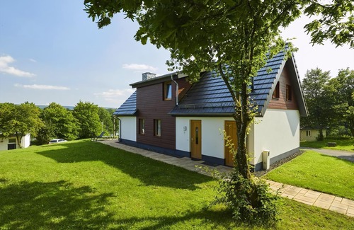 Kell am See Casa | Luxury 12-person bungalow in the holiday park Landal Hochwald
