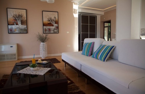 Becici Apartamento | Luxury 150m2 apartment with sea view